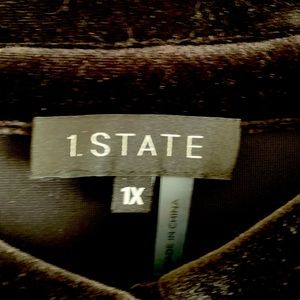 💖 Black soft button down top, very pretty 💖